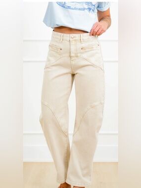 NWT Saige High-Rise Beige  tummy control barrel jeans with elastic waistband